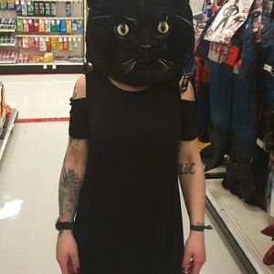 Black cold shoulder casual dress Medium